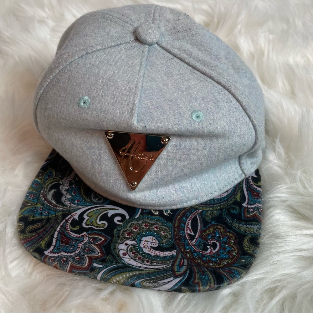 Guess Gray Paisley Brim Cap